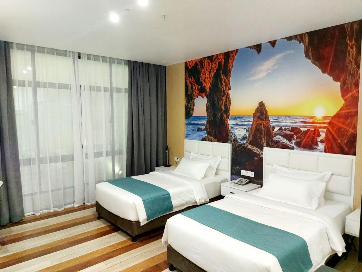 Fan'S Hotel Baybay Eksteriør bilde