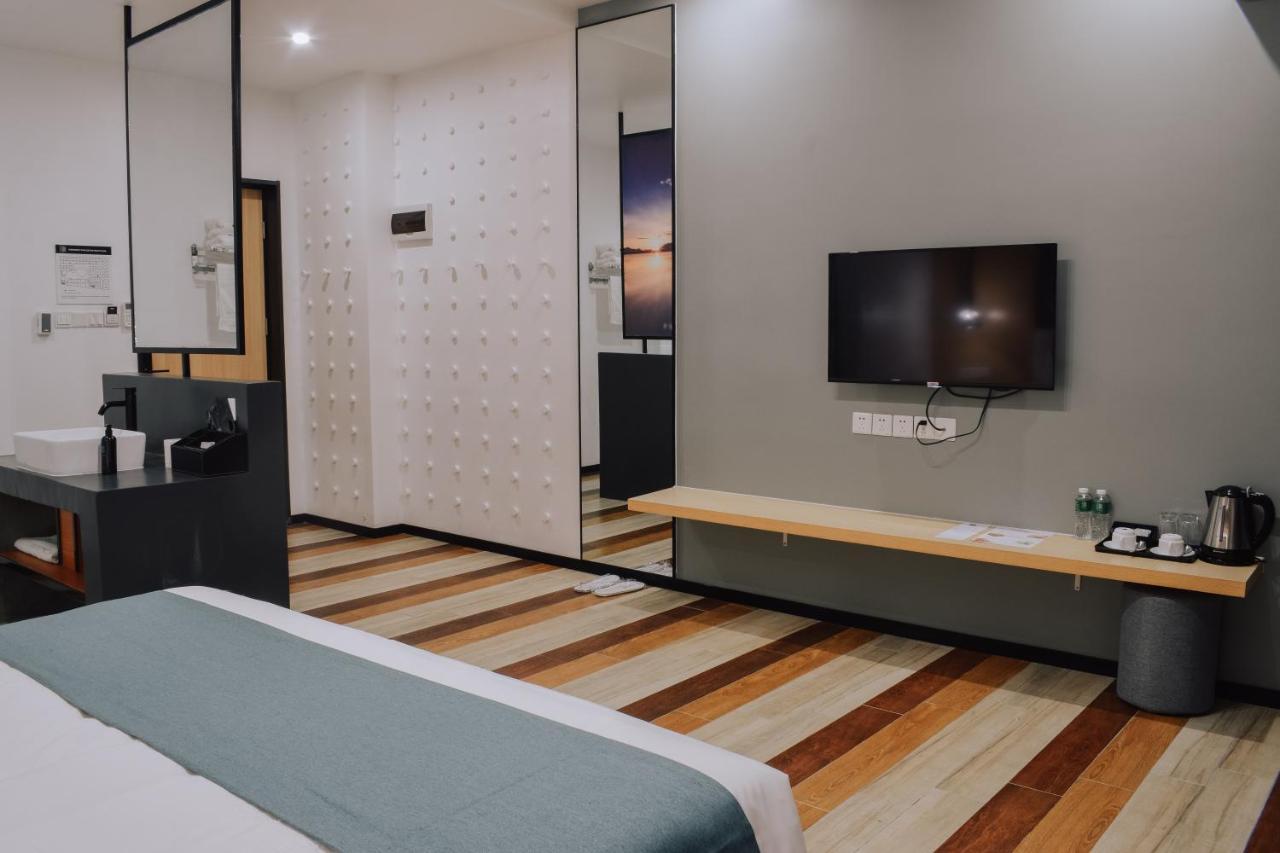 Fan'S Hotel Baybay Eksteriør bilde