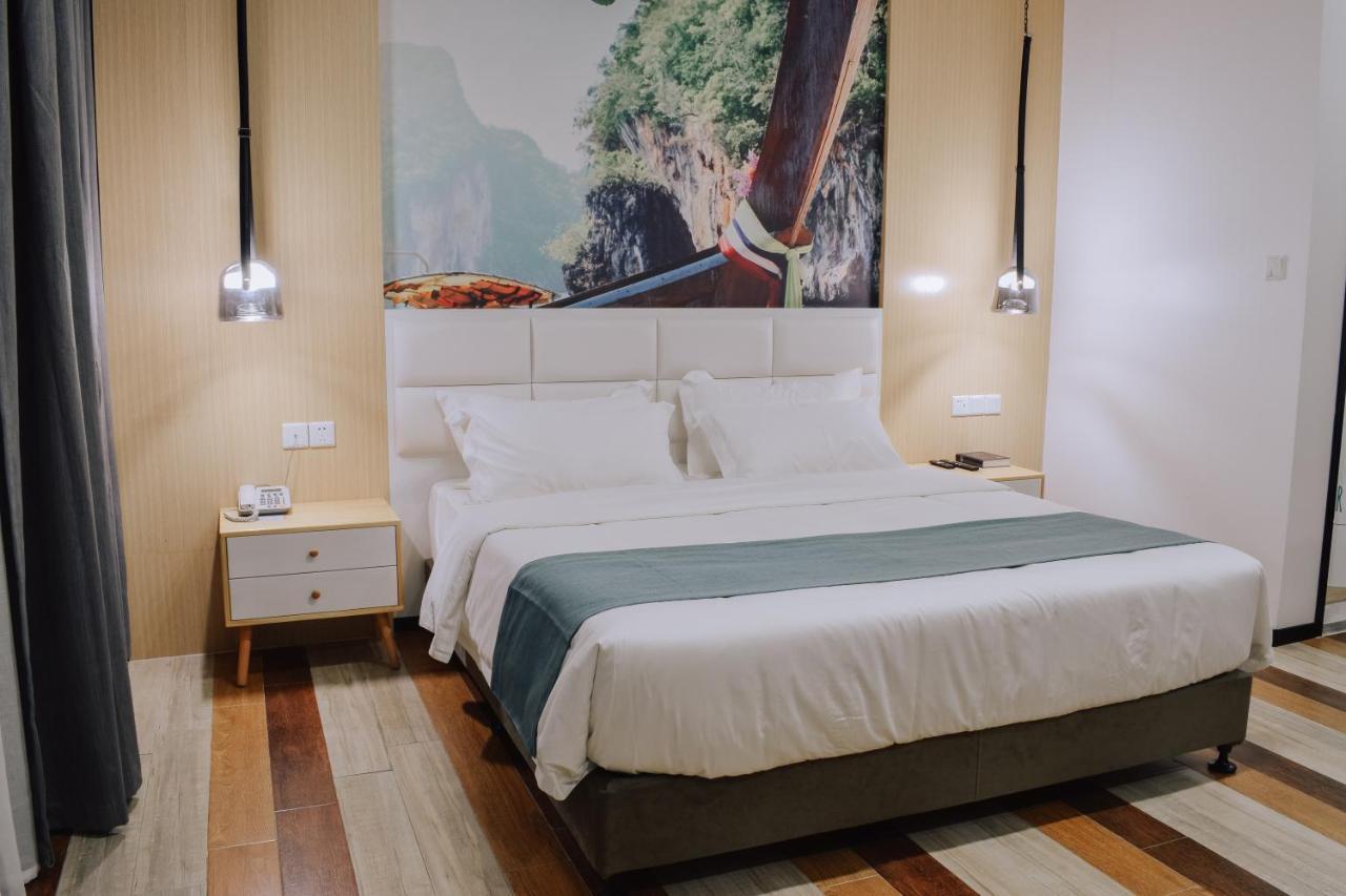 Fan'S Hotel Baybay Eksteriør bilde